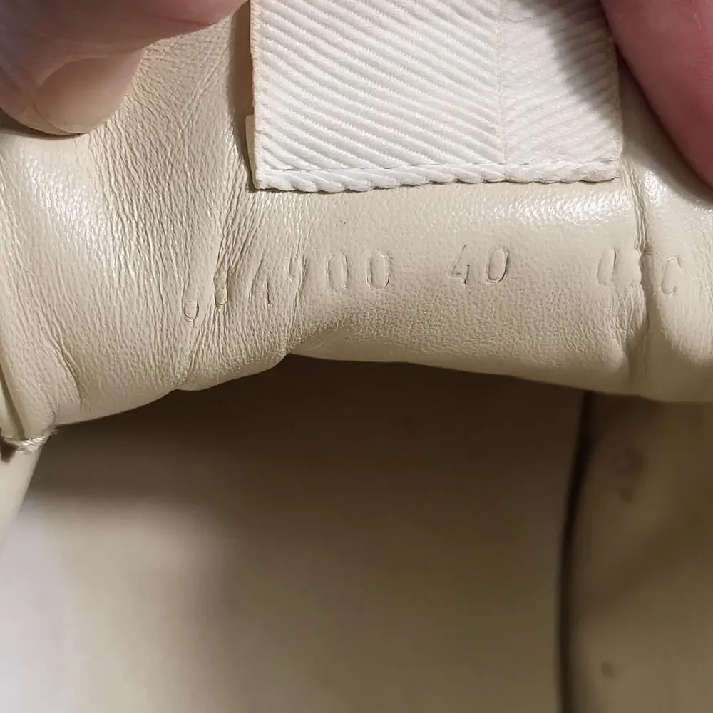 GUCCI  Women's Rhyton 'Lemon Gucci' Leather sneaker size 40 US 10 - Picture 11 of 12